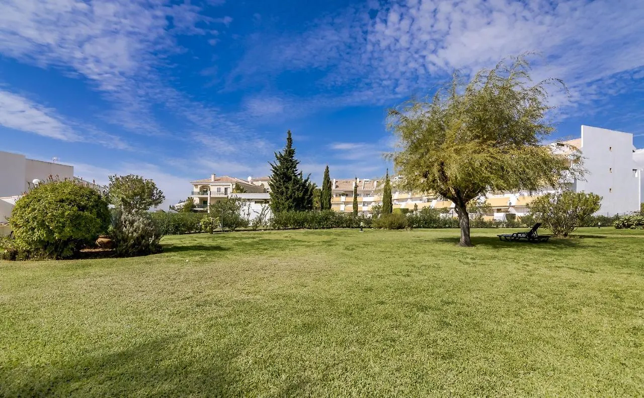 Amazing 1 Bedroom Apartment Near Marina Vilamoura 0*,  Portugal
